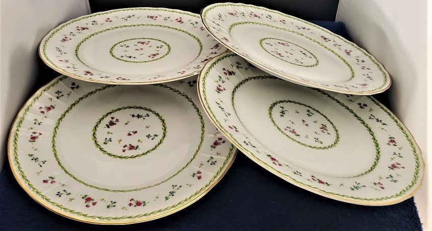 Bernardaud Artois Vert Lot of 4 Imperfect Dinner Plates –