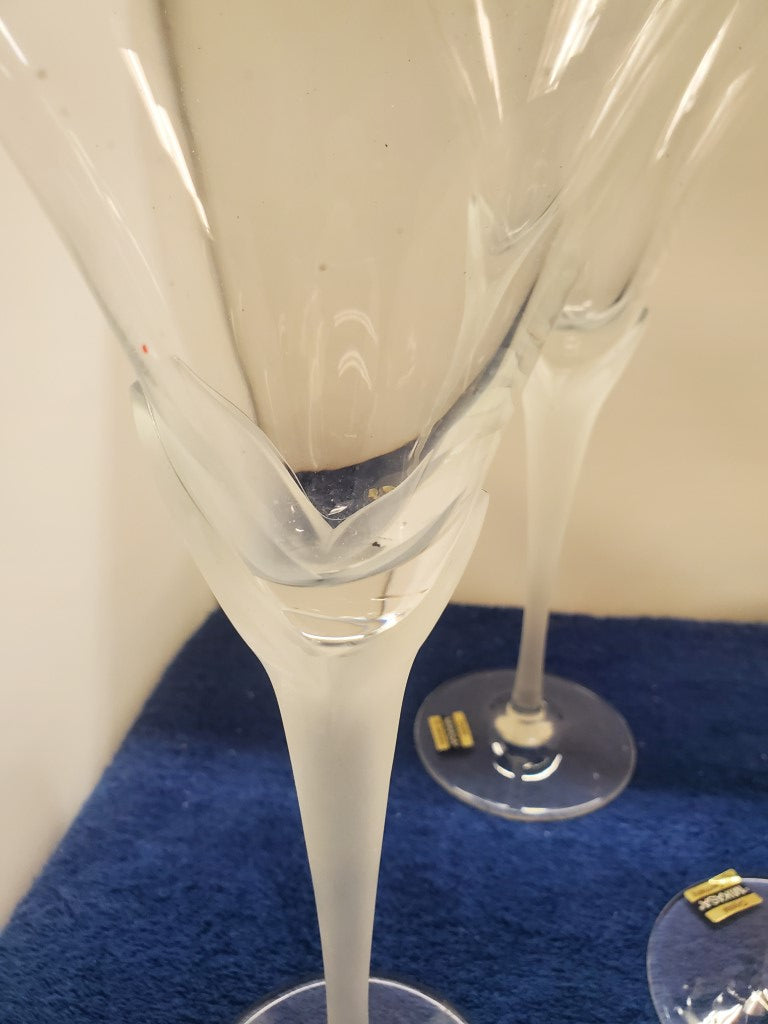 Set of 6 Mikasa Vogue Frost Fire Water Goblets LK