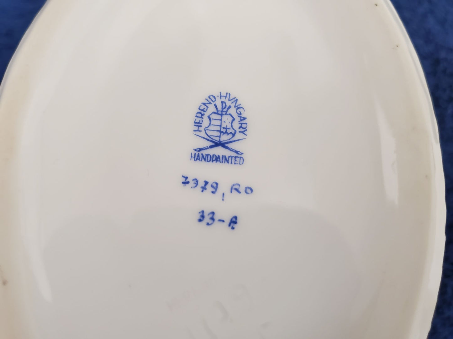 Herend Rothschild Bird (RO) Small Basket (7379) (Imperfect)