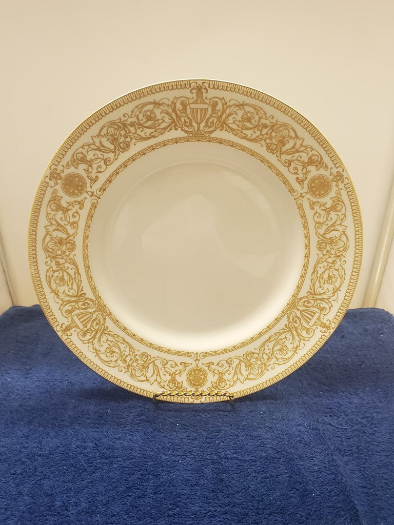 Royal Worcester Hyde Park Dinner Plate LK