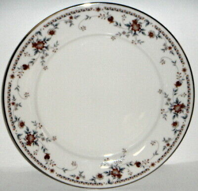 Set of 2 Noritake Adagio Dinner Plates
