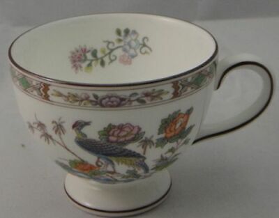 Set of 4 Wedgwood Kutani Crane Leigh Shape Footed Cups