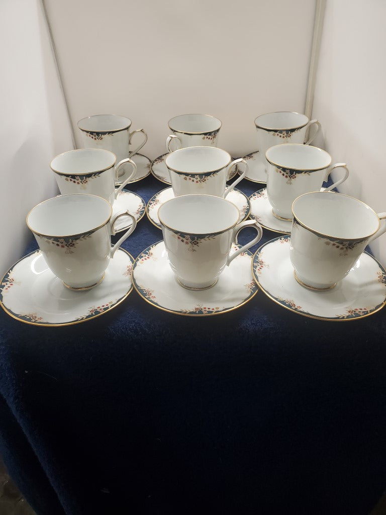 Set of 9 Noritake Embrace Cup & Saucer Sets LK