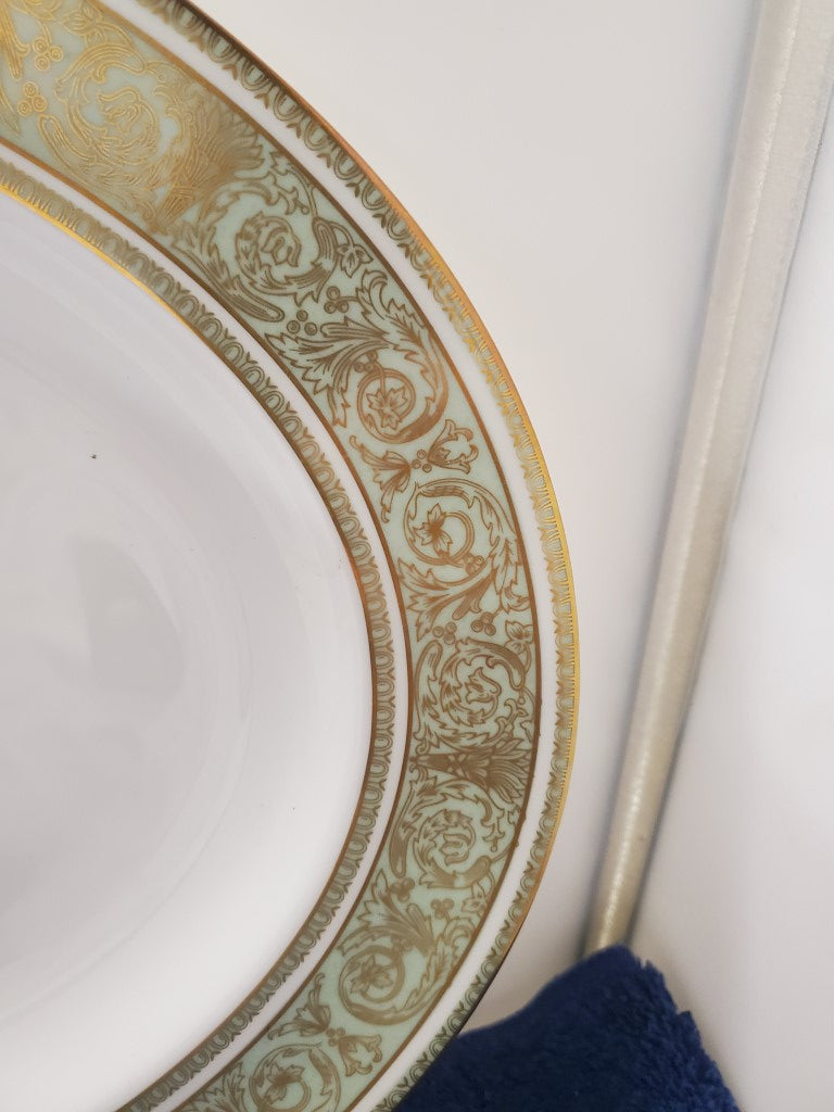 Royal Doulton English Renaissance Oval Serving Platter LK