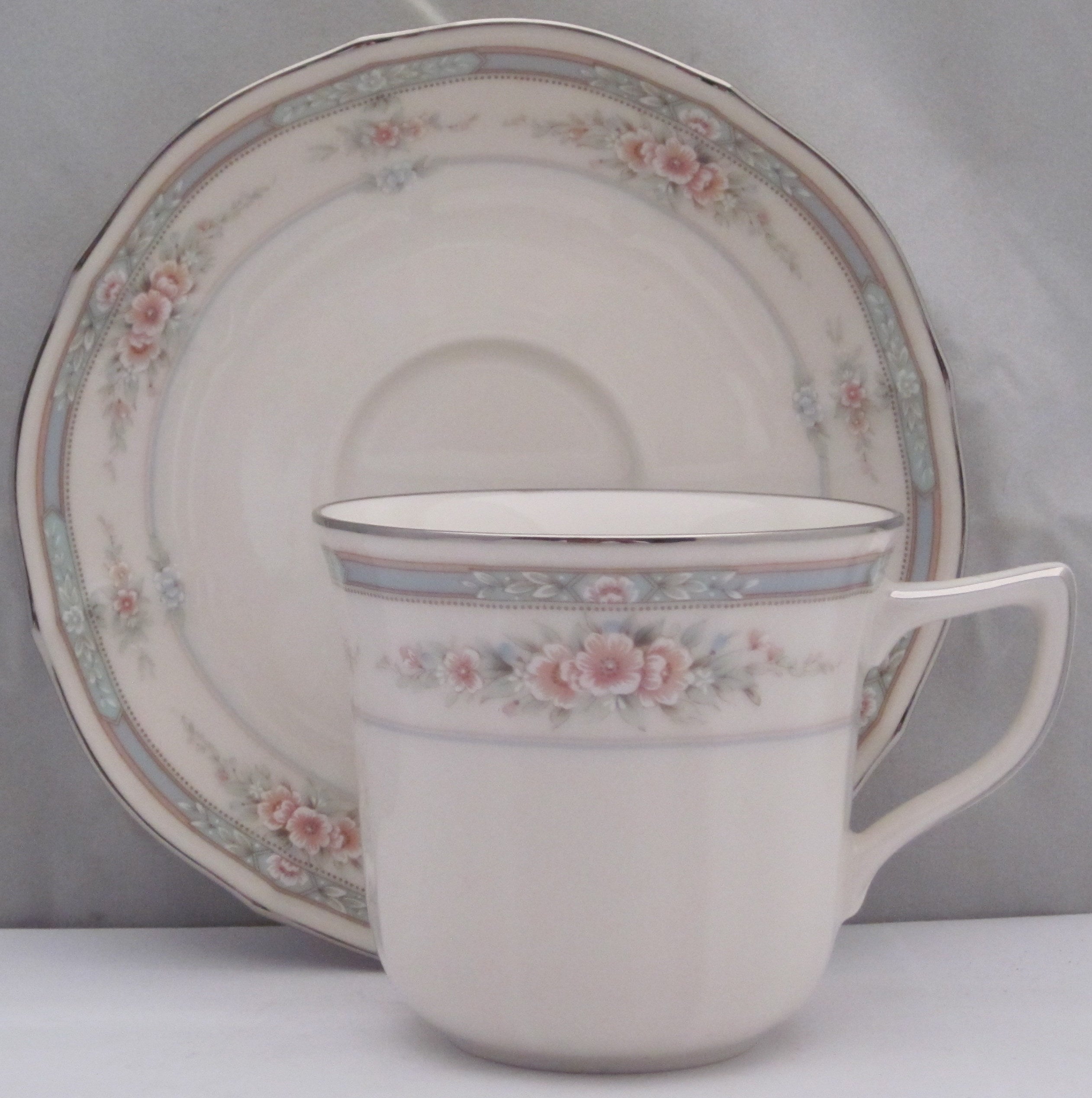Set of 3 Noritake Rothschild Flat Cup & Saucer Sets –