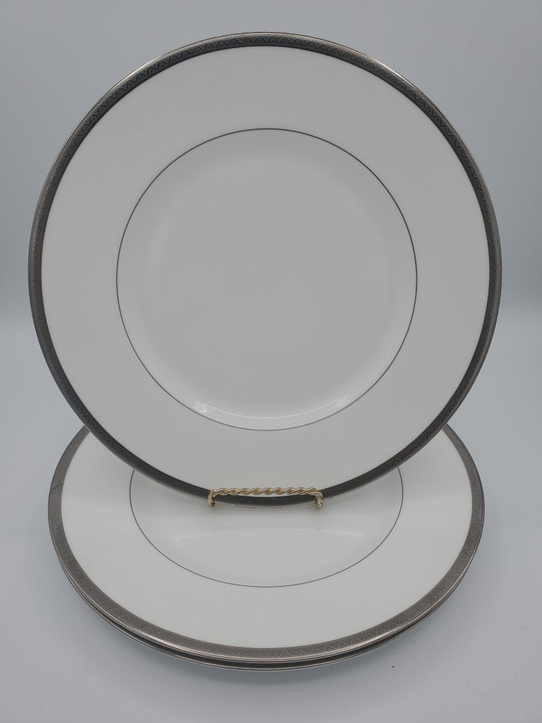 Set of 3 Royal Doulton Malvern Dinner Plates LK