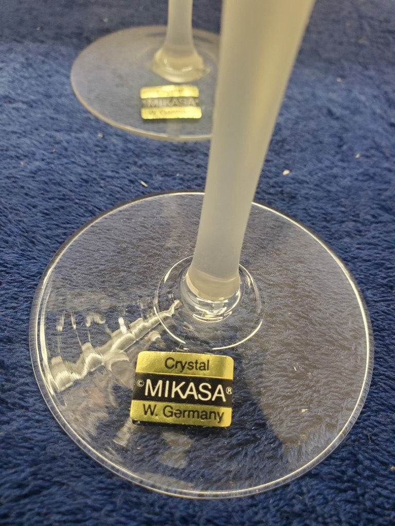 Mikasa Vogue Frost Fire Fluted Champagne Glass LK