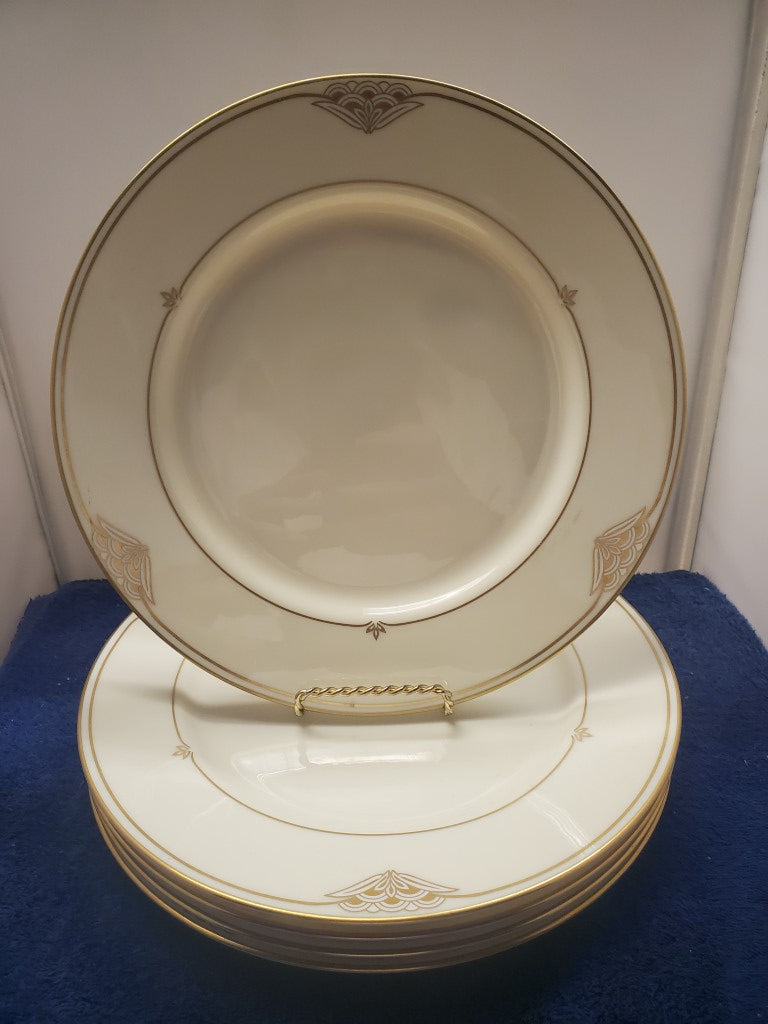 Set of 5 Gorham Florentine Pearl Dinner Plates LK