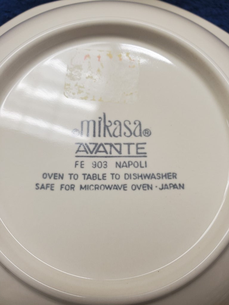 Set of 7 Mikasa Napoli Rim Soup Bowls LK