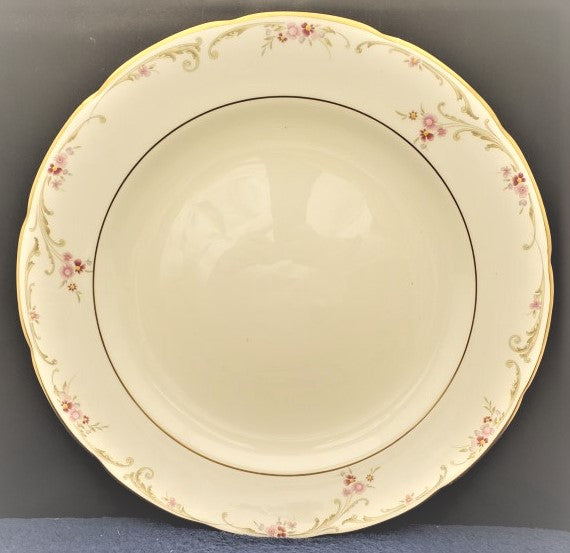 Set of 3 Wedgwood Carisbrooke Dinner Plates