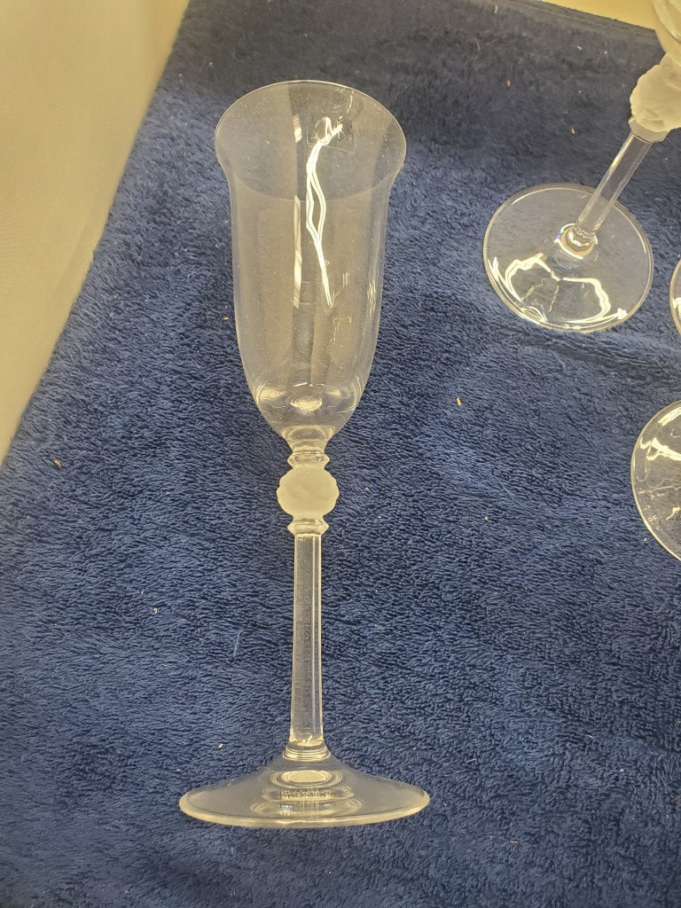 Set of 4 Mikasa Promises Champagne Flutes LK