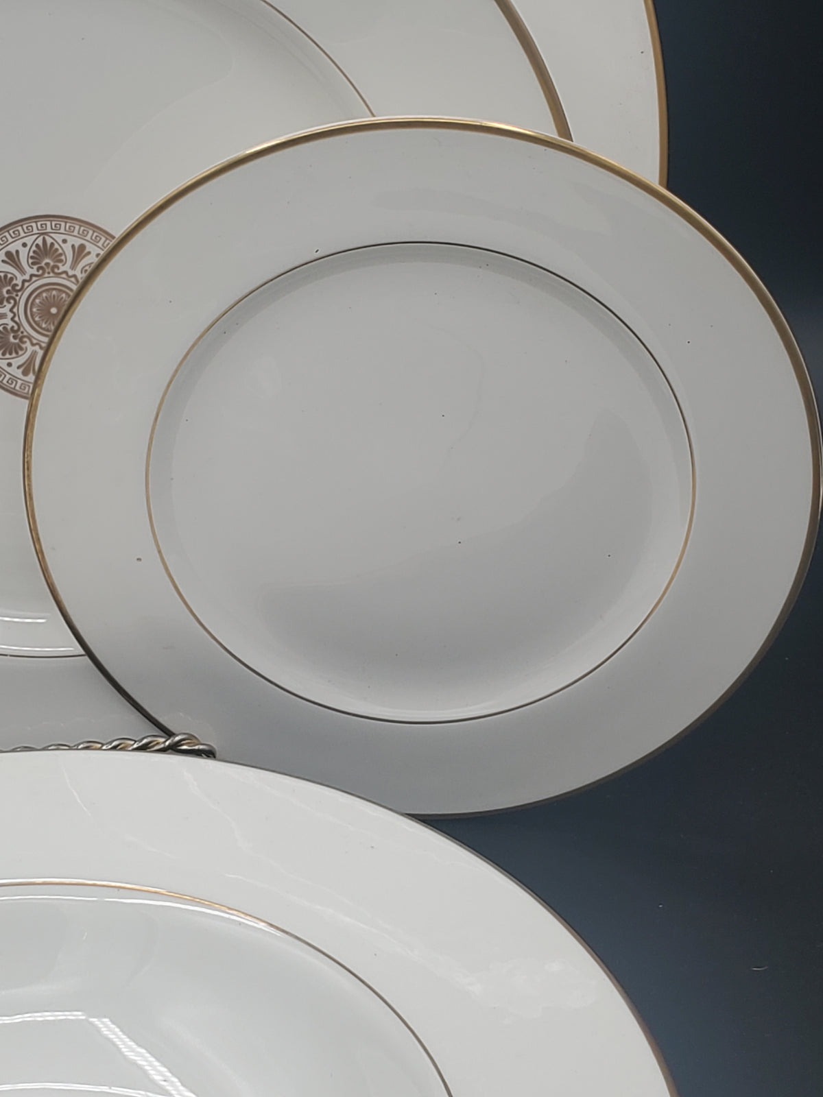 Royal Doulton Trent Lot of 4 Pieces LK