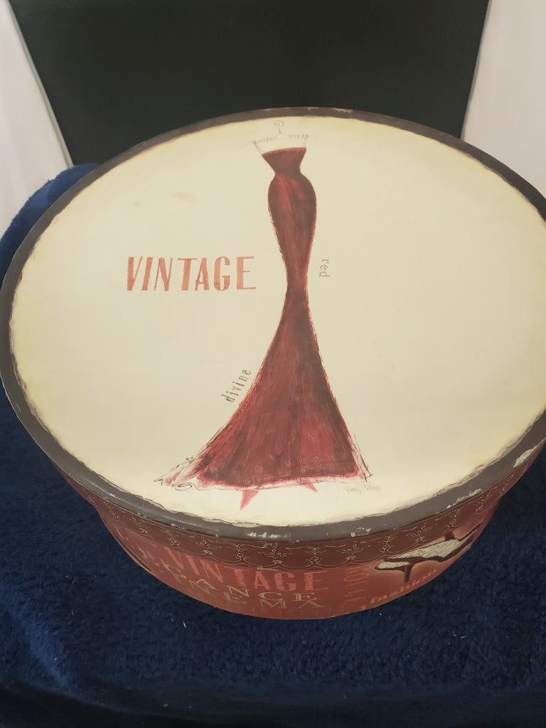 Stylish Vintage Fashion Shoebox