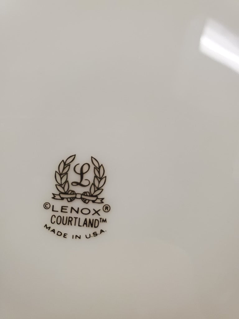 Set of 5 Lenox Courtland Dinner Plates LK