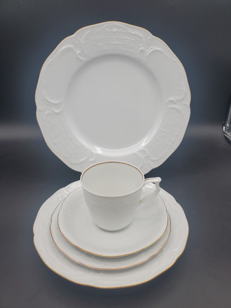 Rosenthal Gold Band (Sanssouci, White) 5 Piece Place Setting LK