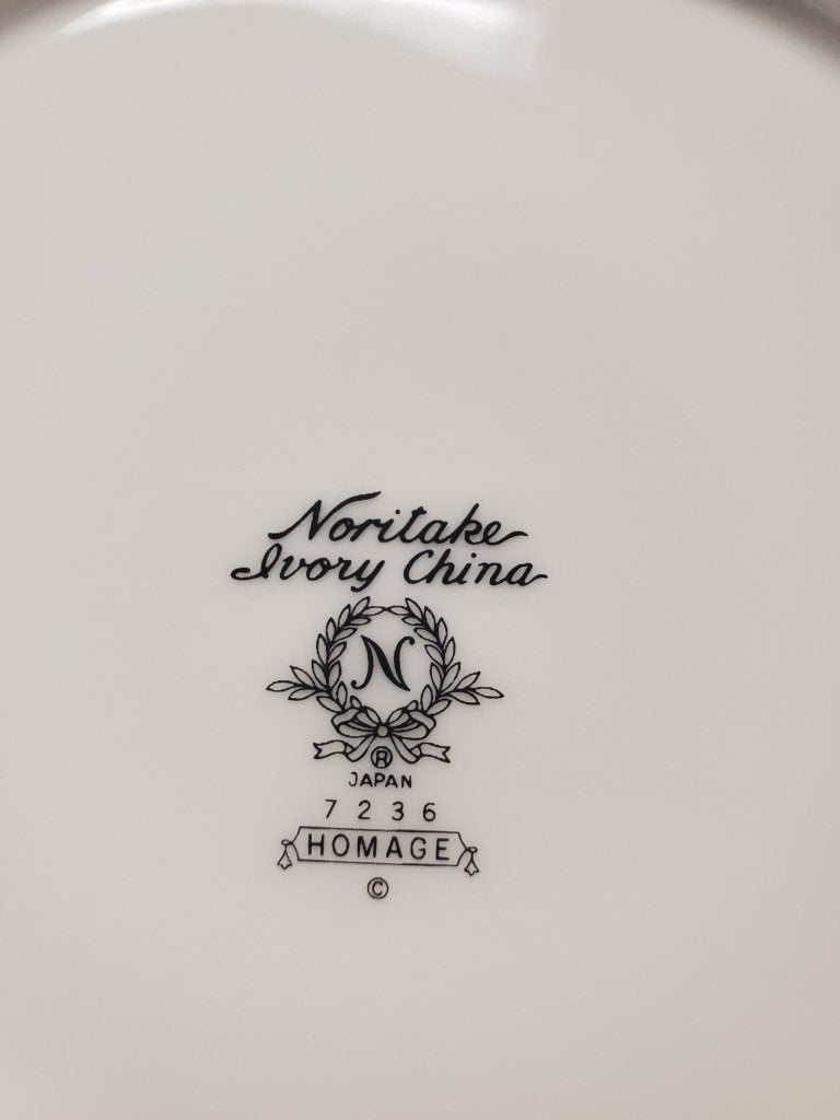 Set of 11 Noritake Homage Salad Plates LK