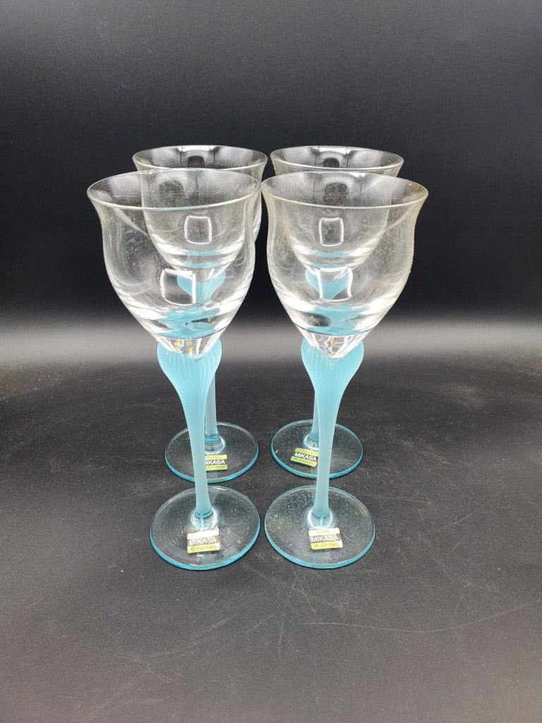 Set of 4 Mikasa Seamist Turquoise Water Goblets LK