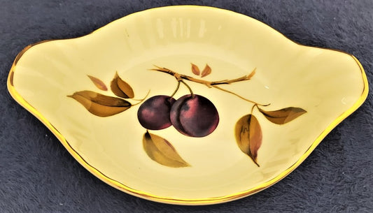 Royal Worcester Evesham Gold Individual Augratin