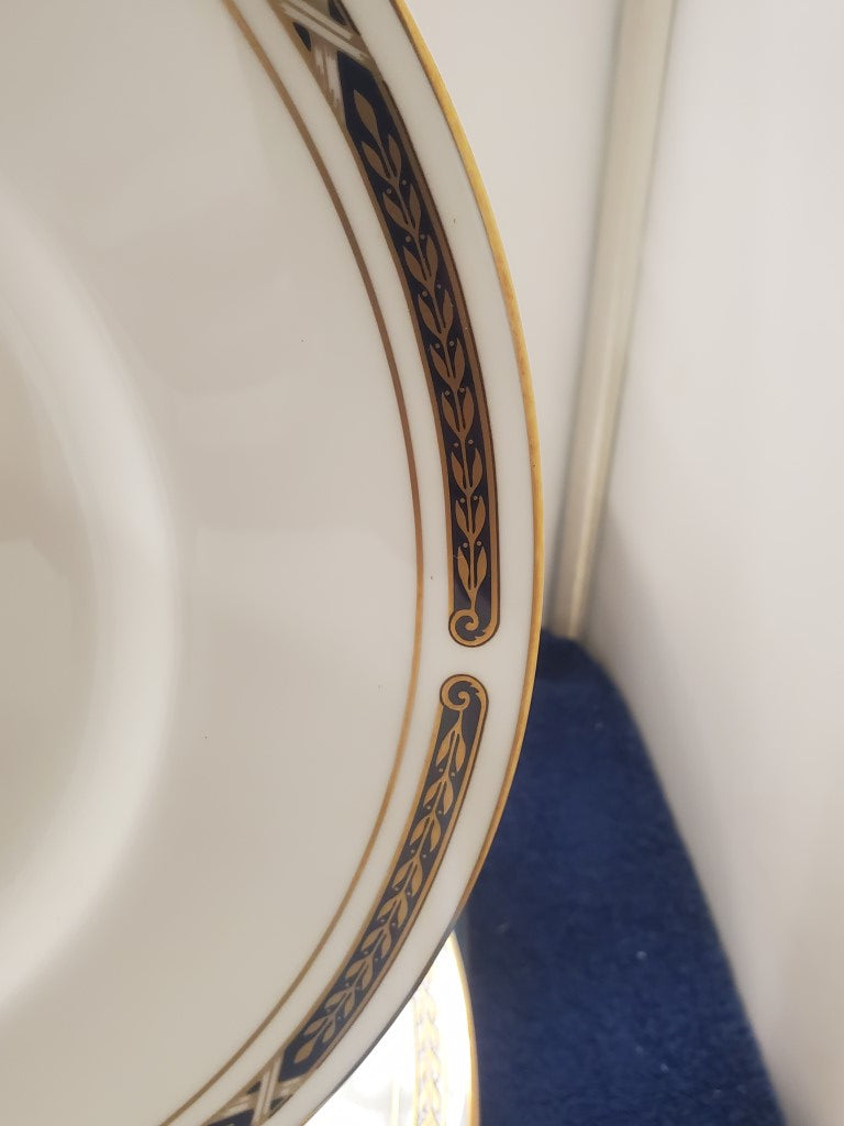 Set of 7 Coalport Windsor Dinner Plates LK