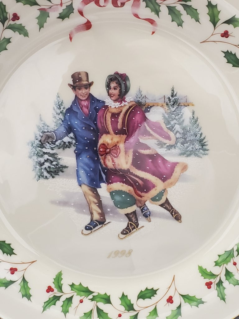 Lenox Annual Limited Addition Holiday Skater Plate 1998 LK