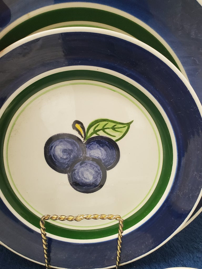 Royal Copenhagen Cumberland Grape 6 Piece Place Setting