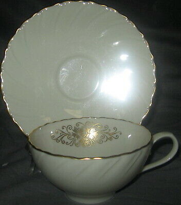 Set of 2 Lenox Orleans Cup & Saucer Sets