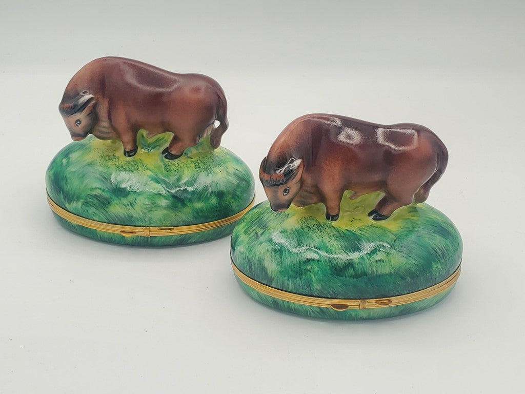 Chamart Limoges Hinged Box - Bison / Taurus