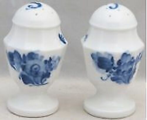 Royal Copenhagen Blue Flowers Salt & Pepper Set (8681 - -8684) – ClassicReplacem