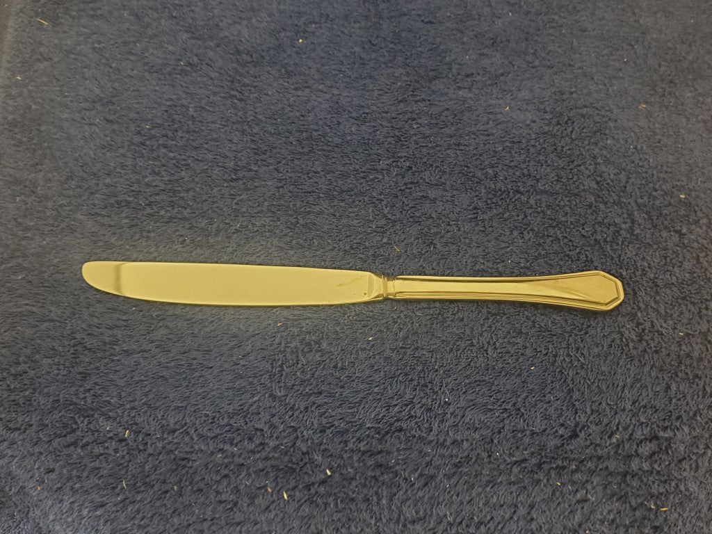 Set of 5 Wallace Casino (Stainless) Knives