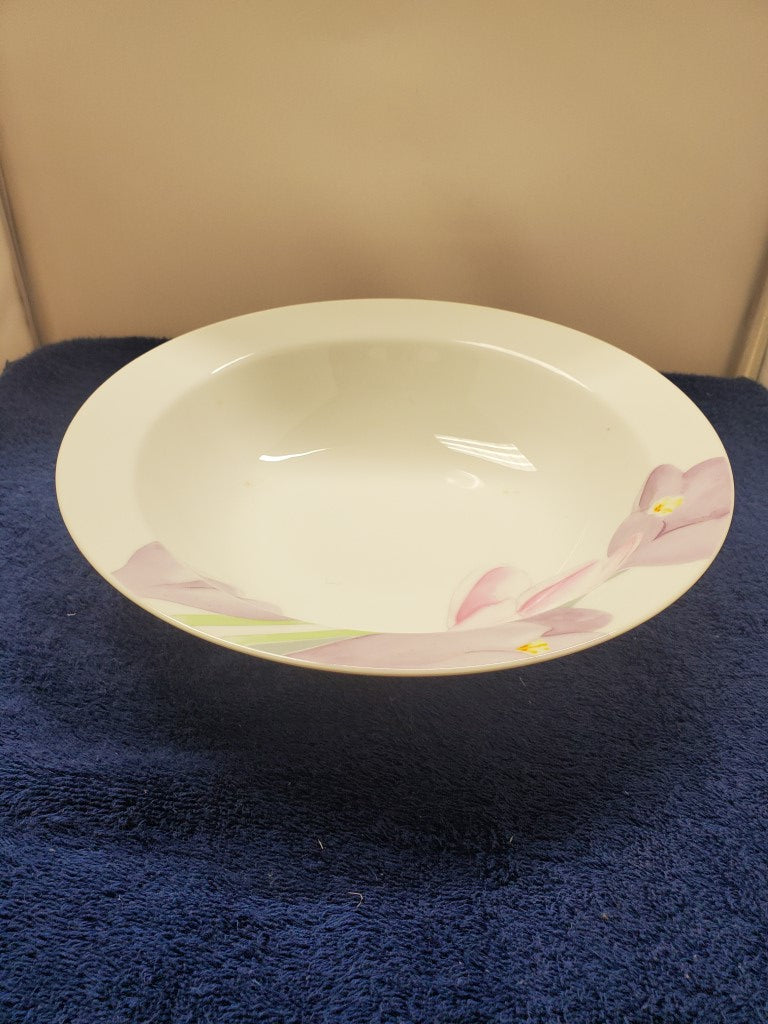Mikasa Spring Crocus Round Serving Bowl –