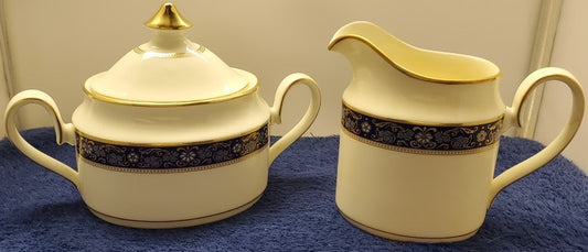 Minton Edinbugh Creamer & Sugar Bowl with Lid LK