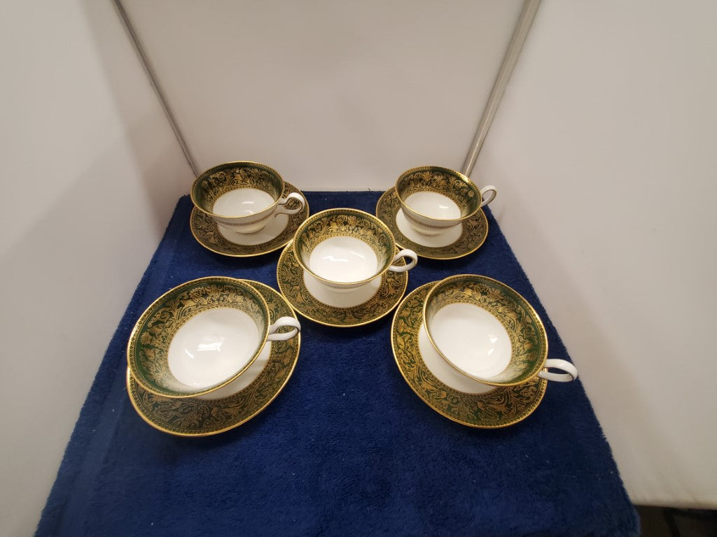 Set of 5 Wedgwood Florentine Dark Green (W4170) Cup & Saucers (Peony) LK