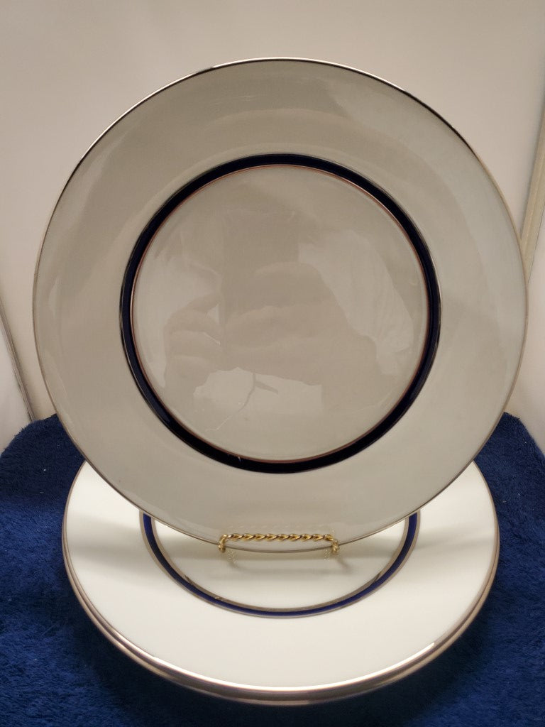 Set of 4 Oxford Marquesa Dinner Plates LK
