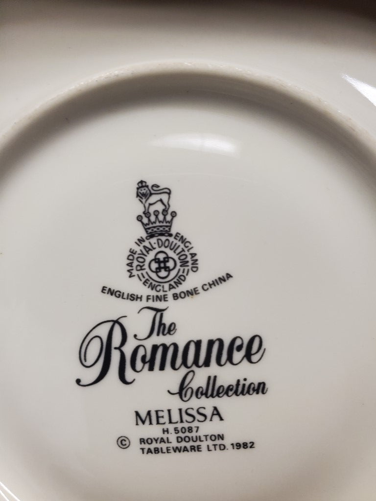 Set of 4 Royal Doulton Melissa Cup & Saucer Sets LK