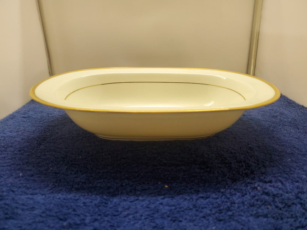 Noritake Troy 10" Oval Vegetable Bowl LK