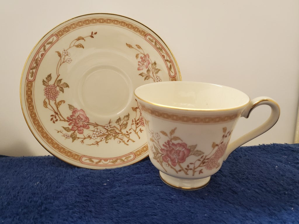 Royal Doulton Lisette Cup & Saucer Set LK