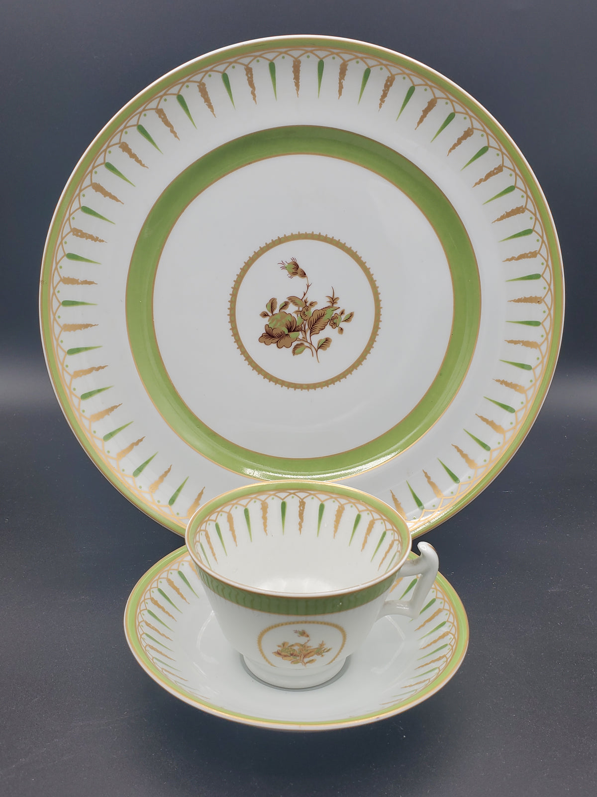 Mottahedeh Ching Dynasty Roses Dinner Plate & Cup and Saucer LK