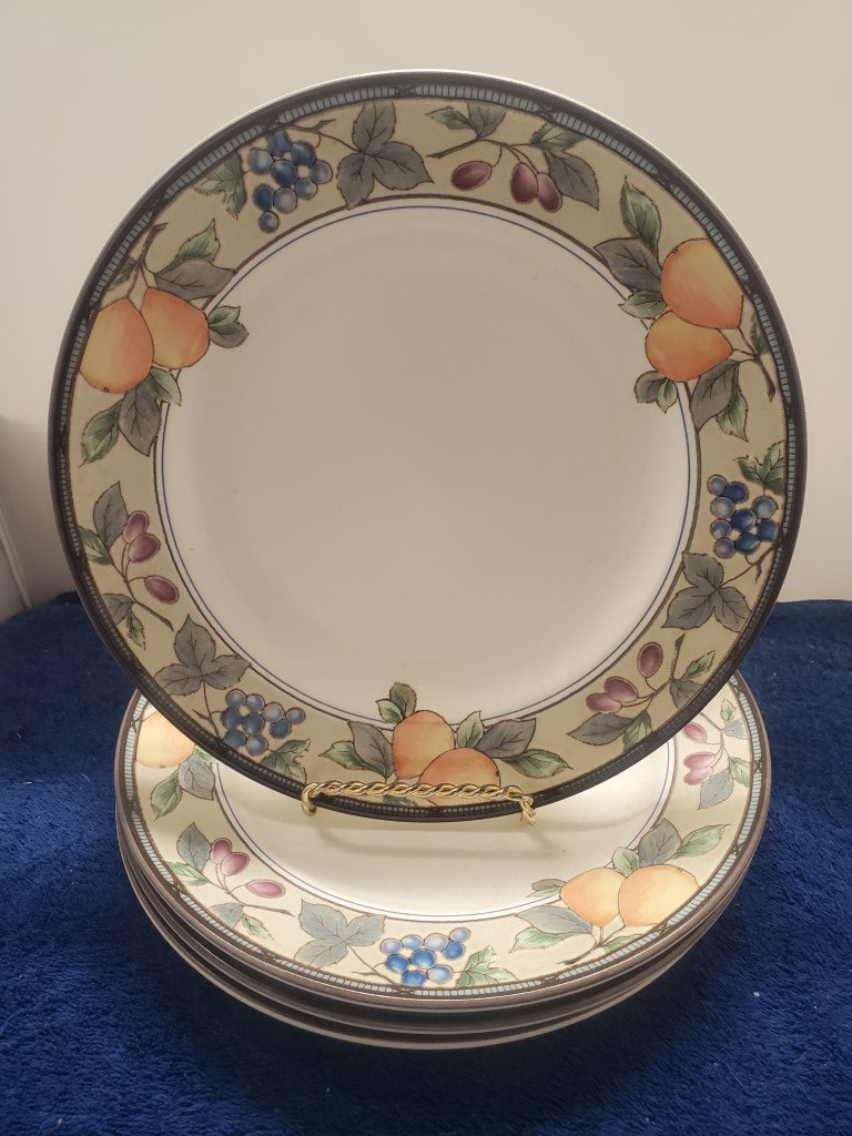 Set of 4 Mikasa Garden Harvest Salad Plates LK