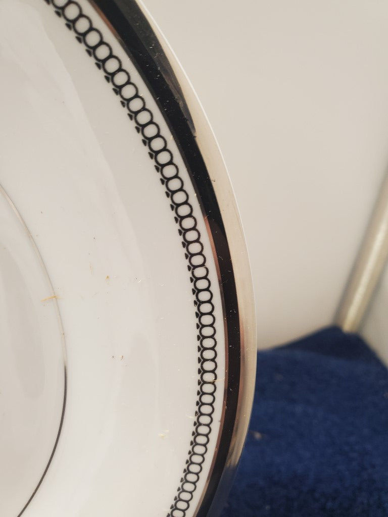 Set of 2 Royal Doulton Sarabande Dinner Plates LK