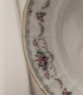 Set of 8 Noritake Elmsford Dinner Plates LK