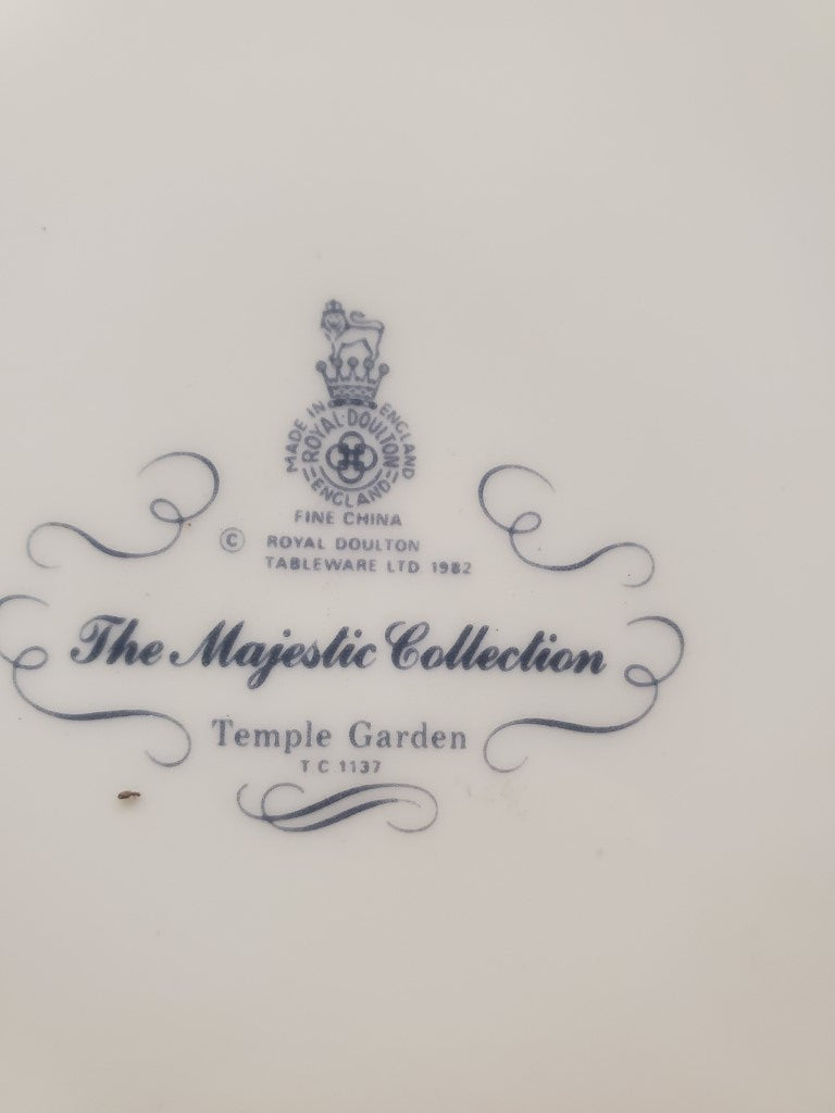 Royal Doulton Temple Garden Dinner Plate LK