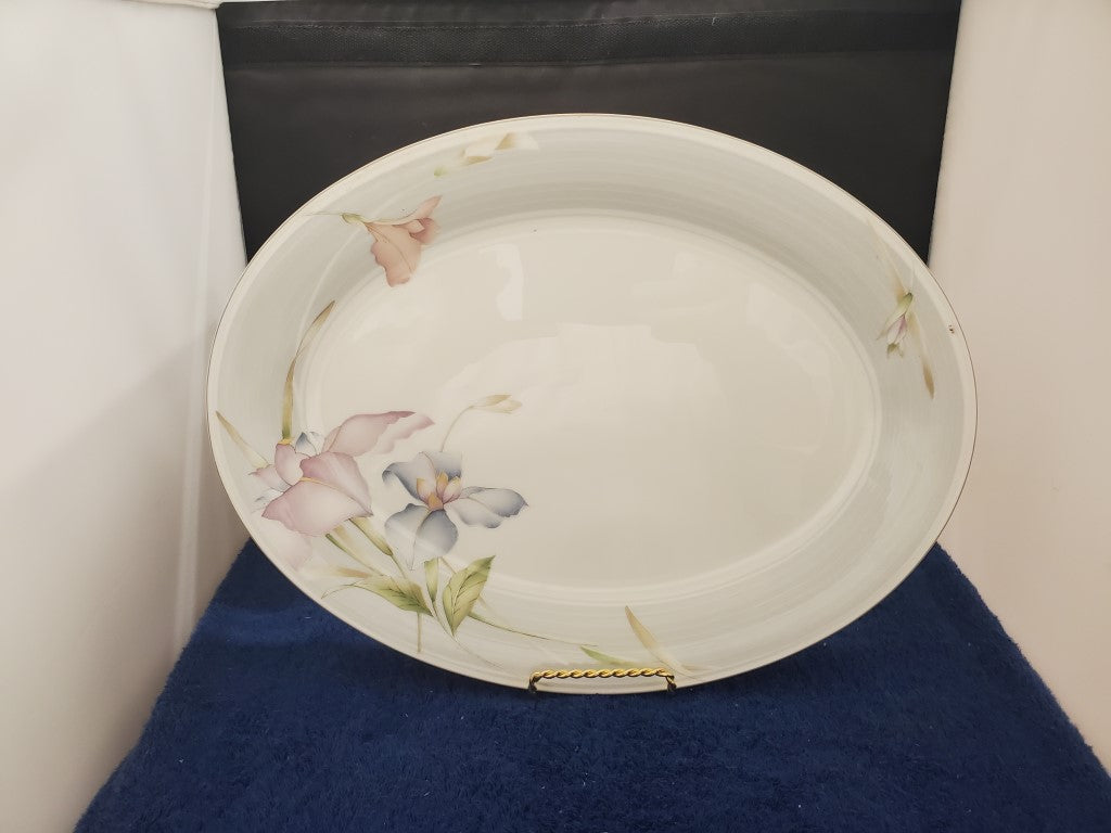 Mikasa Sea Flower Oval Serving Platter LK –