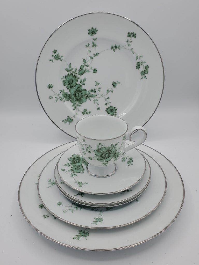 Noritake Tipperary 7 Piece Lot LK