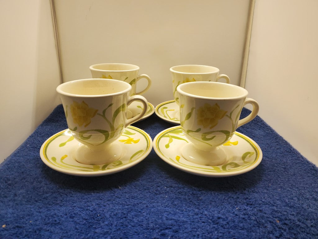 Set of 4 Franciscan Daffodil (Greenhouse) Cup & Saucer Sets LK