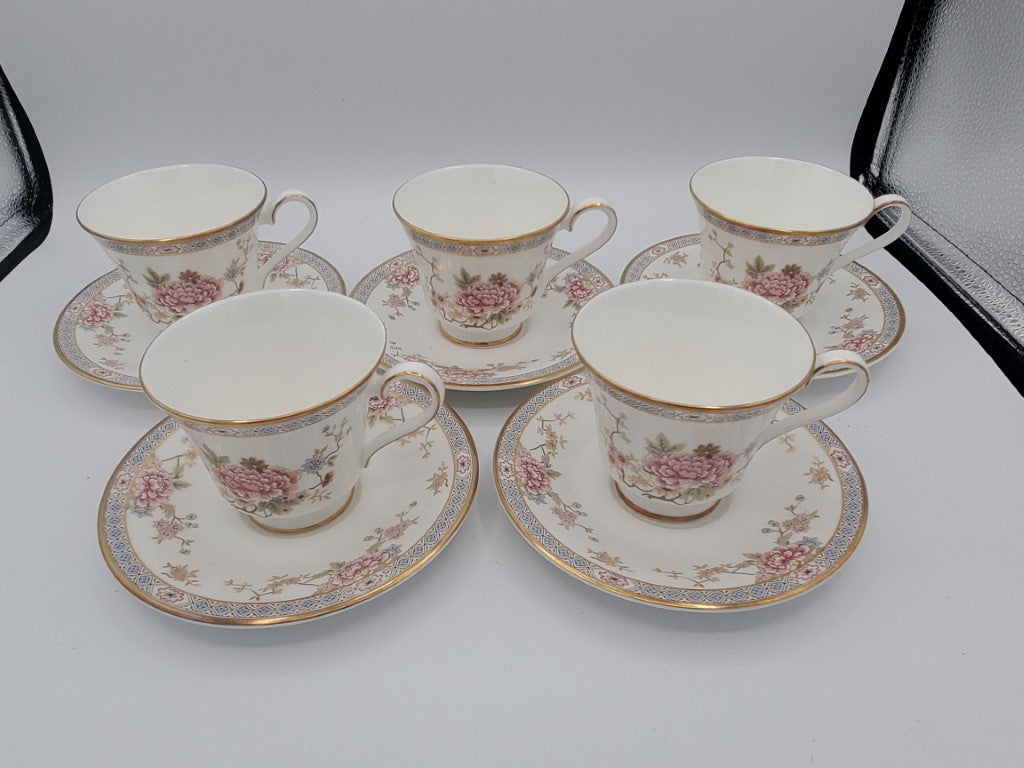 Set of 5 Royal Doulton Canton Cup & Saucer Sets LK