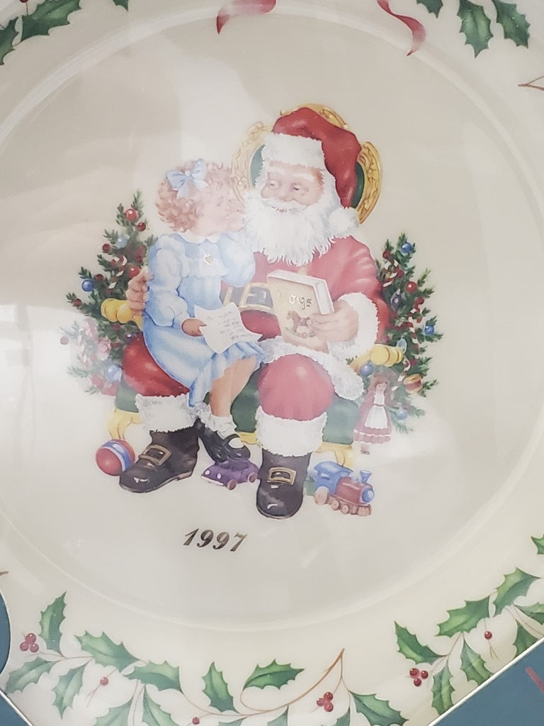 Lenox Annual Limited Addition Christmas List Plate 1997 LK