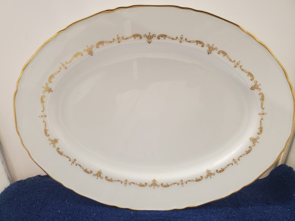 Royal Worcester Gold Chantilly Oval Serving Platter LK