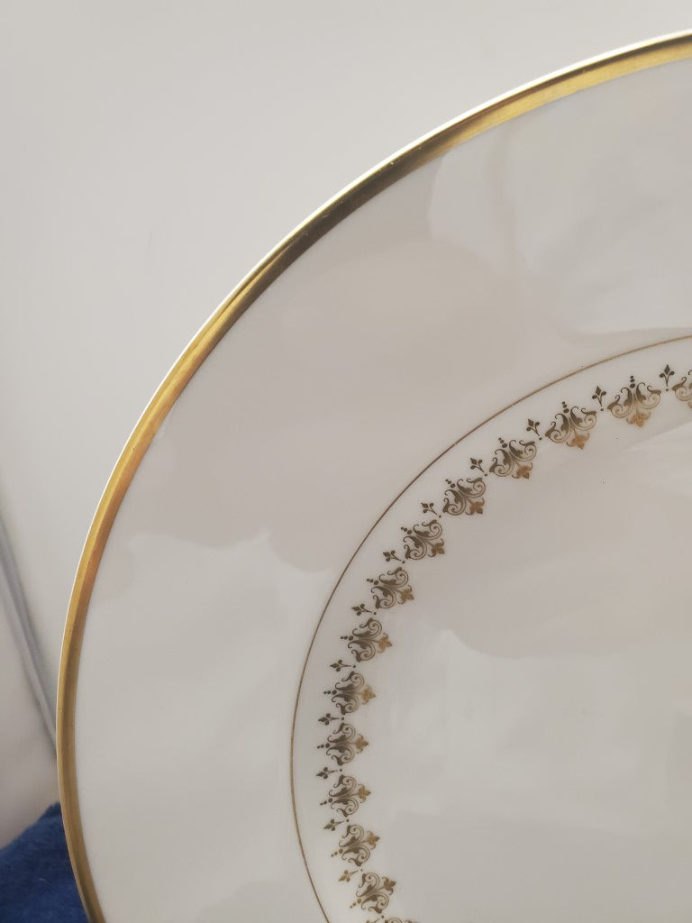 Royal Worcester Summer Morning Dinner Plate LK