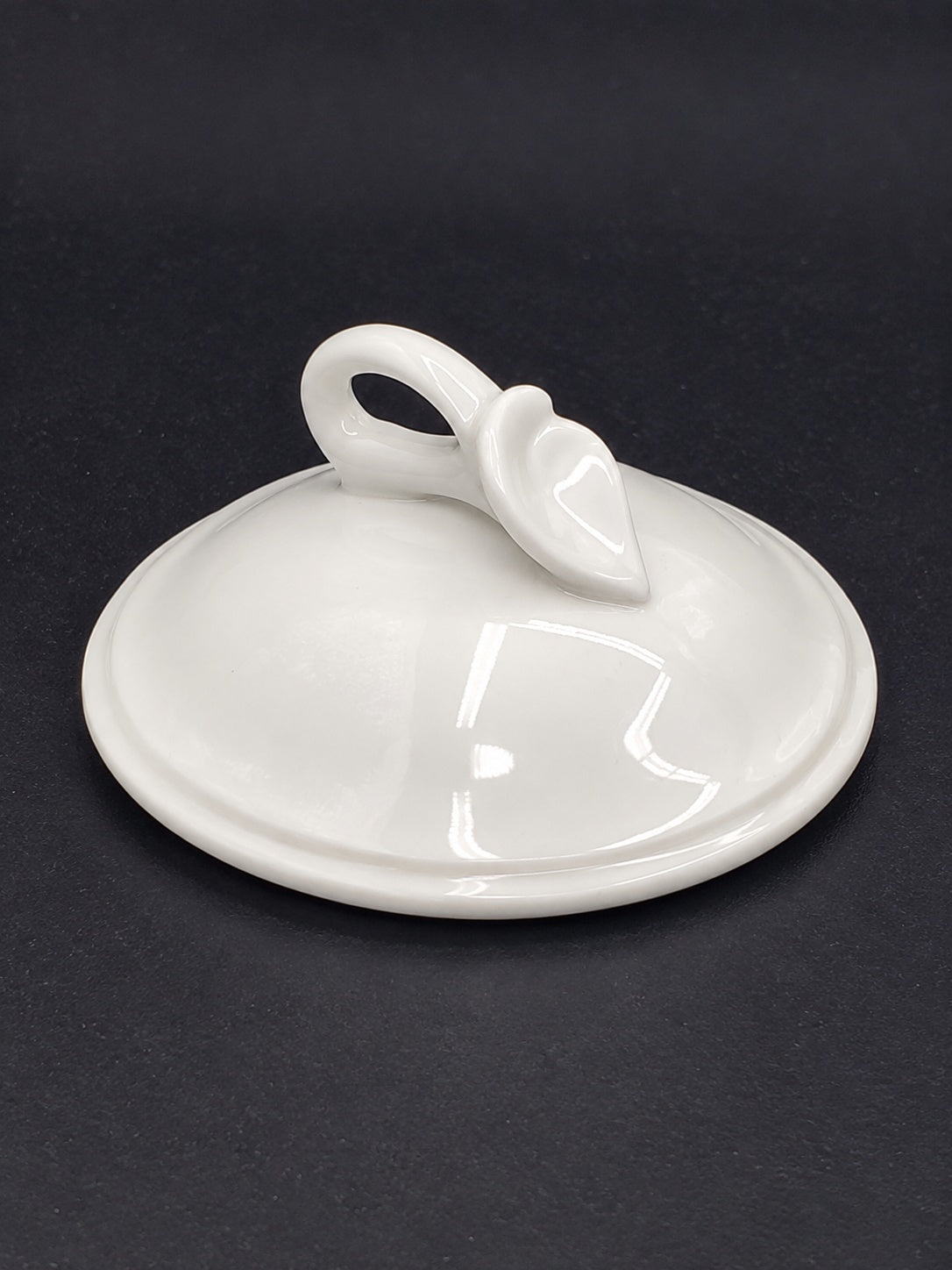 Mikasa Classic Flair Gray Sugar Bowl Cover Only LK