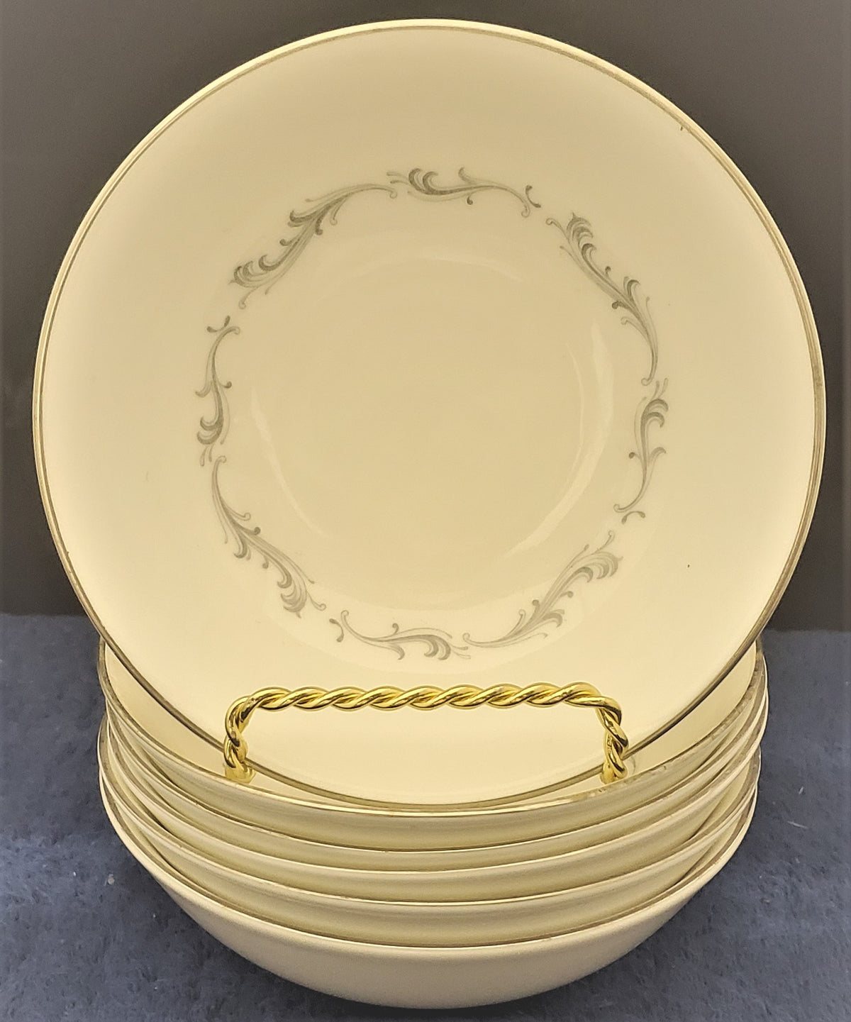 Set of 6 Royal Doulton Coronet Fruit Dessert (Sauce) Bowls